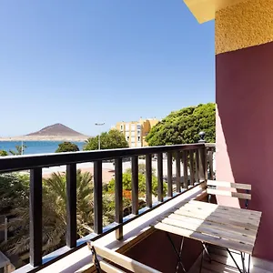  Apartment Live Medano Casanova Frente A La Playa Spanien